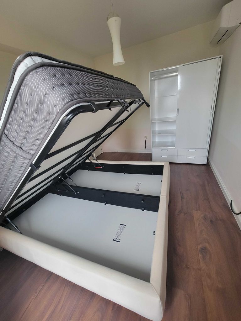 Дава се под наем Тристаен апартамент в Варна, Аспарухово - 105 кв.м за 849 € - Снимка #19