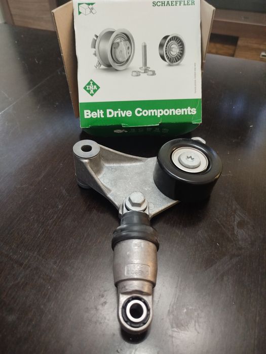 Ремъчен обтегач пистов ремък за Тойота