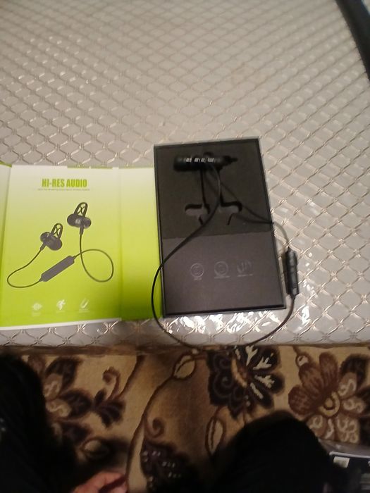 Аксессуары наушники