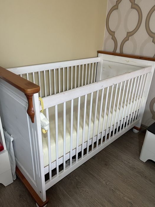 Детская кровать с матрасом б/у