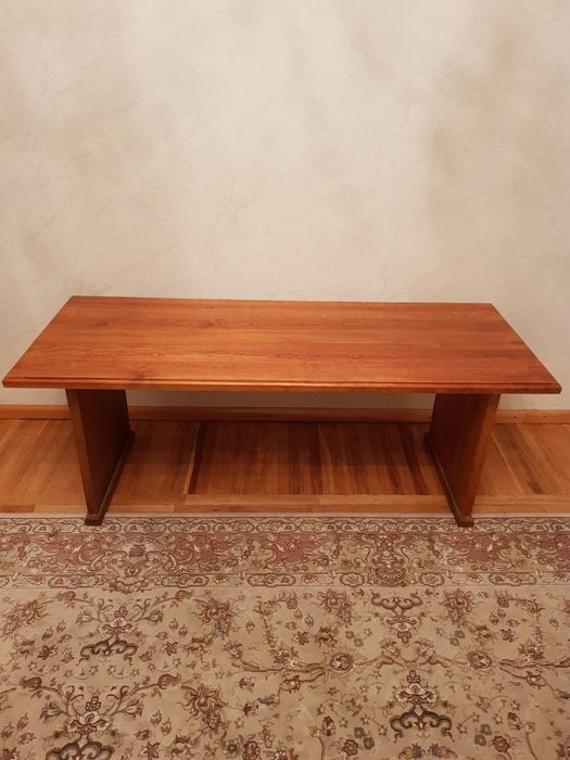 Столик ручная работа,дерево.148х60х55