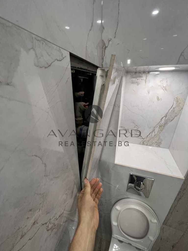Продава се Двустаен апартамент в Пловдив, Изгрев - 50 кв.м за 1260 €/кв.м - Снимка #8