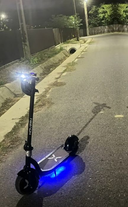 Vand sau schimb trotineta electrica