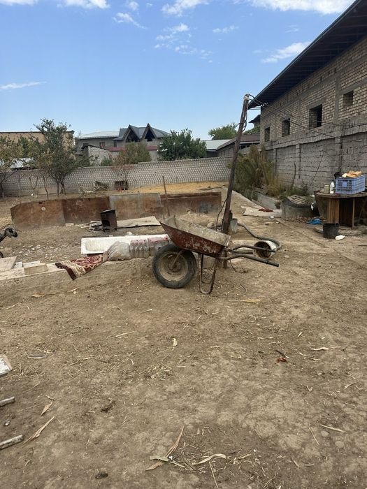 Продаю землю с кадастром СРОЧНО есть  уступка.