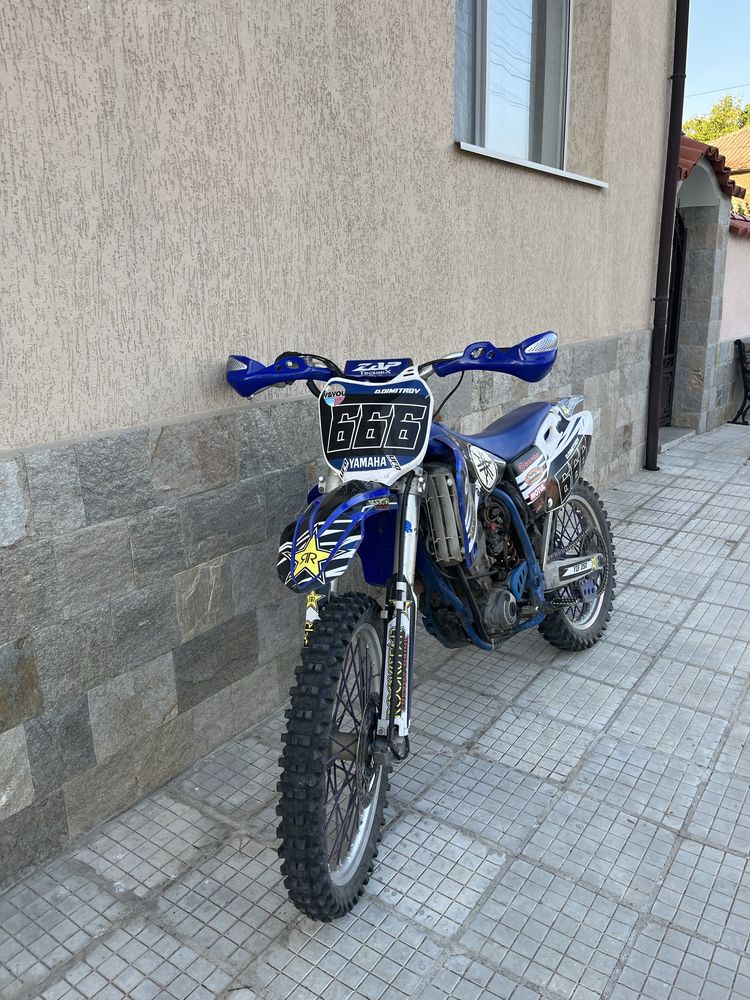 Yamaha yzf250 2003 година