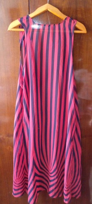 Нарядное женское платье с накидкой, 54 размер.