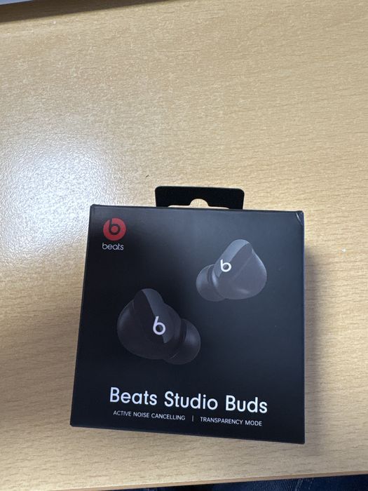 Casti Beats Studio Buds