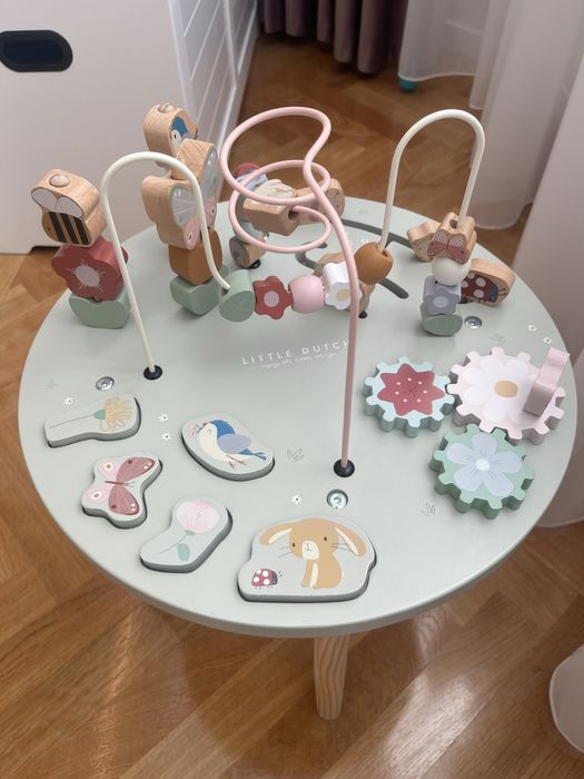 Masuta cu activitati little dutch