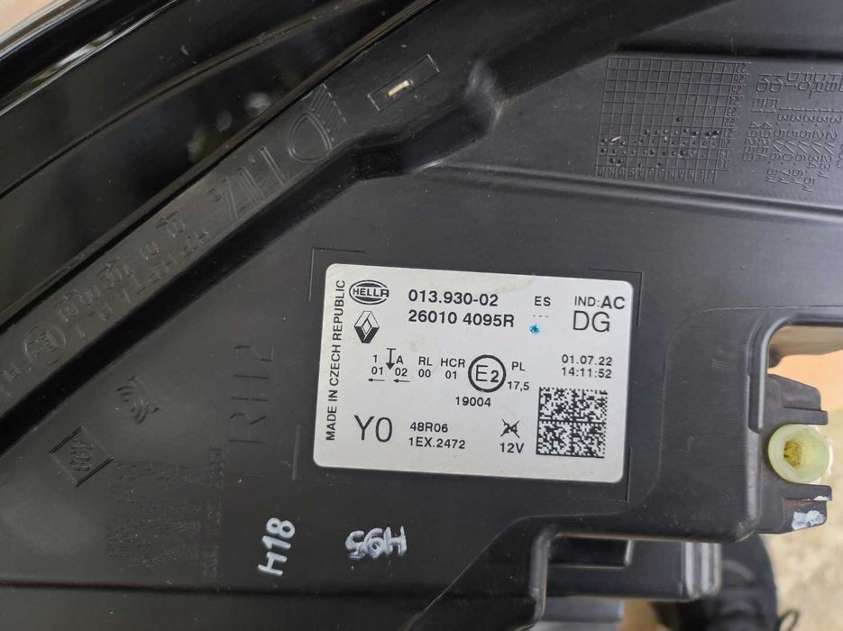 Far dreapta LED Renault Captur 2 2019 - 2024 original impecabil