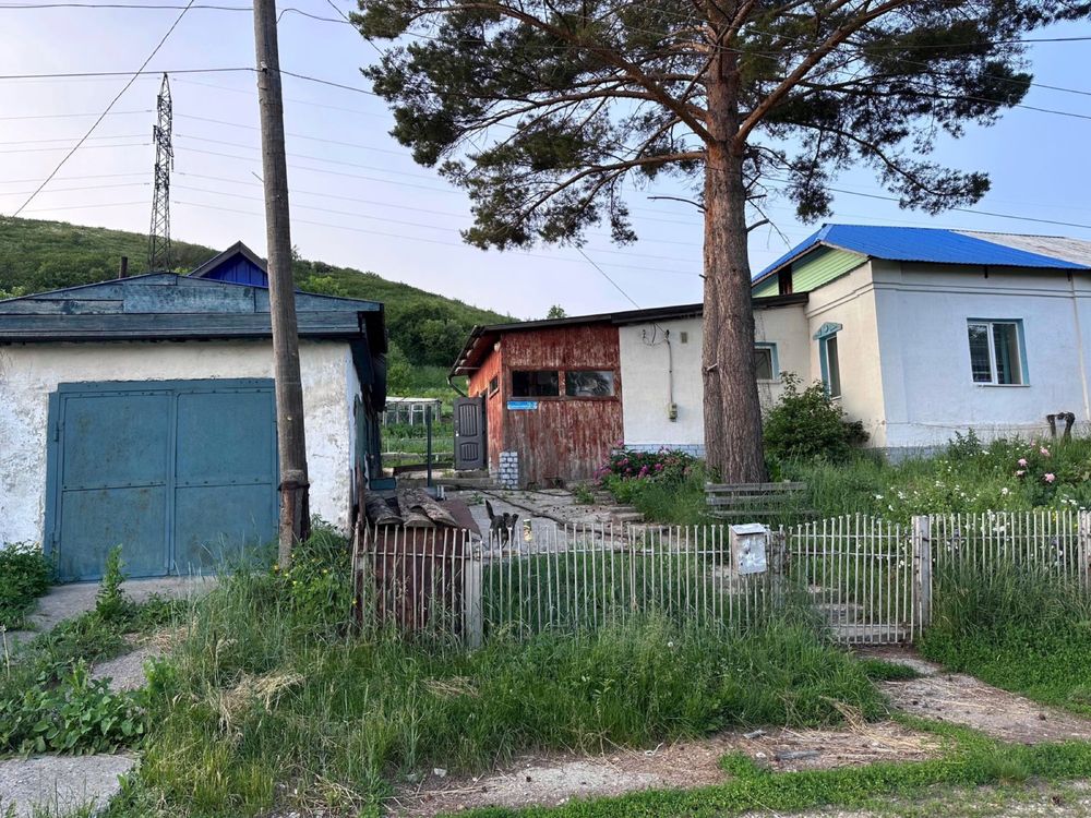 Продается дом на 4 районе