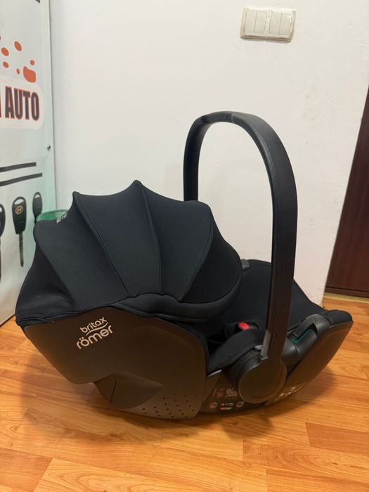 Romer Britax scoica auto baby safe reclinabila 0-15 luni