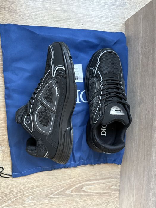 Мъжки обувки Dior B30