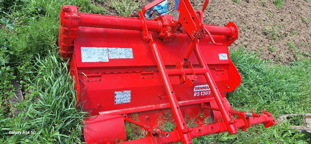 Трактор Yanmar ym1610d