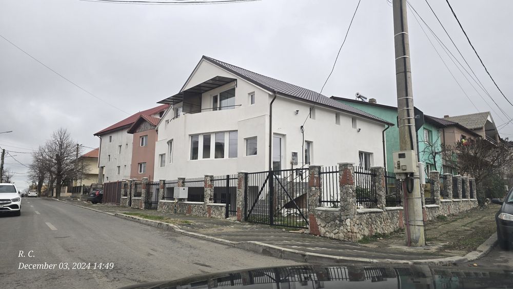 Apartamente, Garsoniere, Curte, Parcare, Vedere spre Lac si Mare