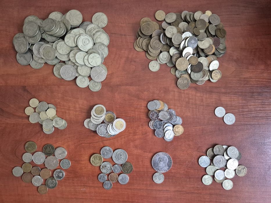 Монеты коллекционные