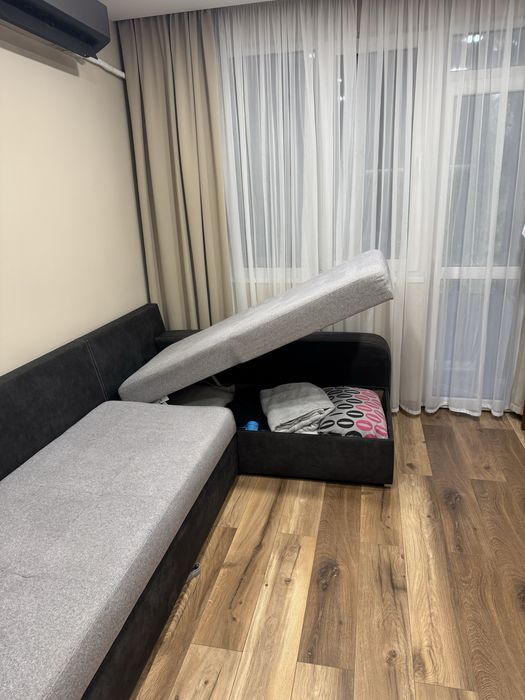 Холна гарнитура (ъглов диван)