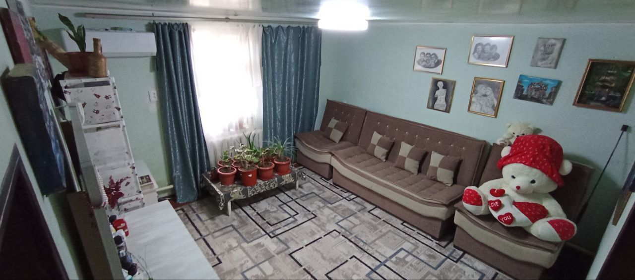 Продается дом. Срочно недорого. 2.5 соток .