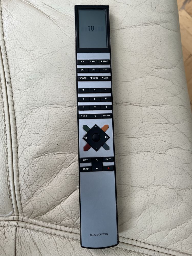 Beo4 Remote Control – Bang & Olufsen дистанционно