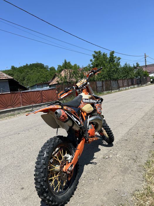Vând Ktm 300 2t.