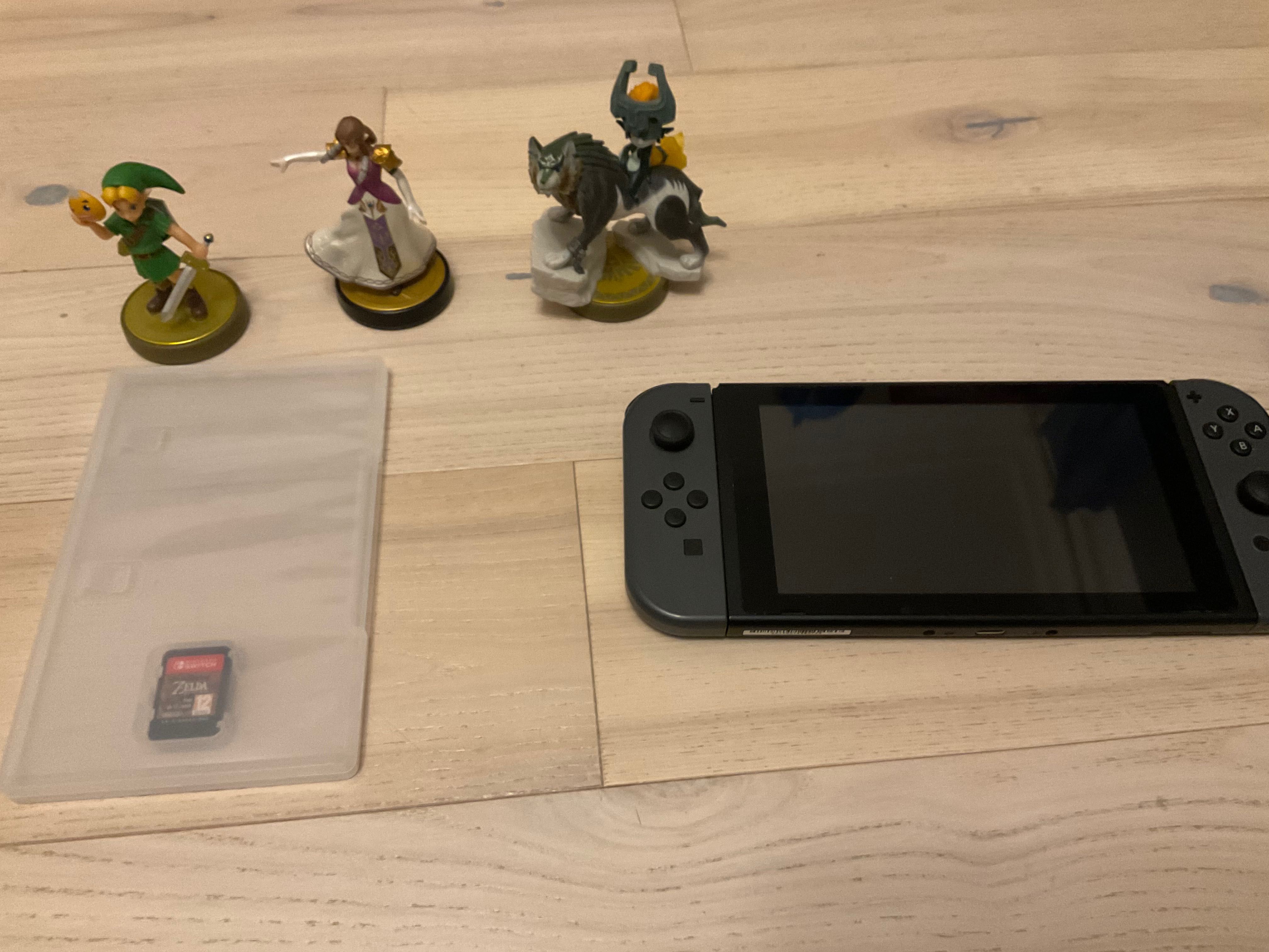 Nintendo Switch, Amiibo