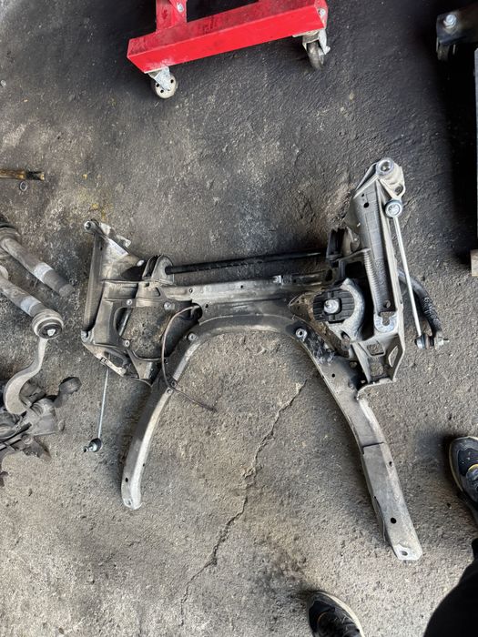 Преден мост бмв е60 е61