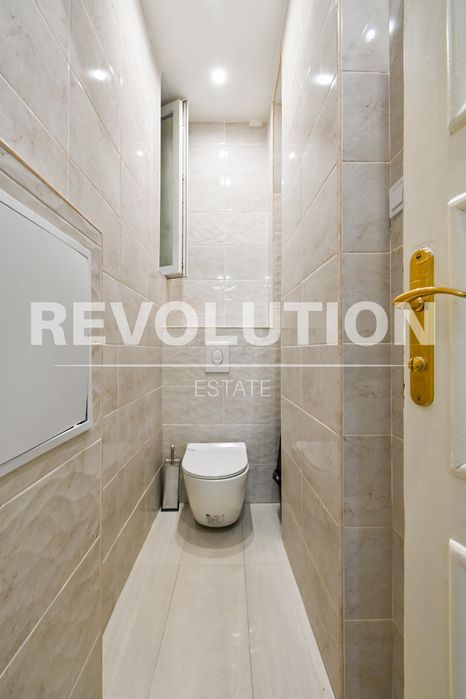 Дава се под наем Двустаен апартамент в София, Център - 62 кв.м за 800 € - Снимка #7