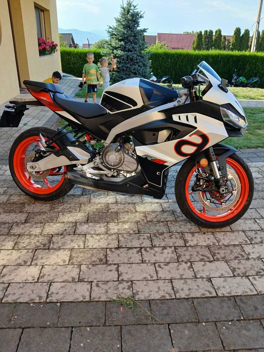 Aprilia RS 457 an fabricatie 2024 *** 980 km ***
