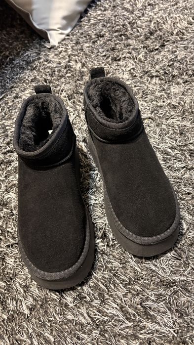 Ghete tip UGG piele intoarsa noi