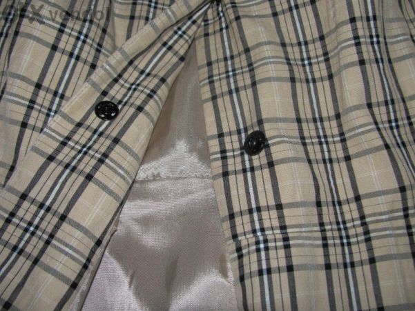 Страхотно манто на Guy Laroche