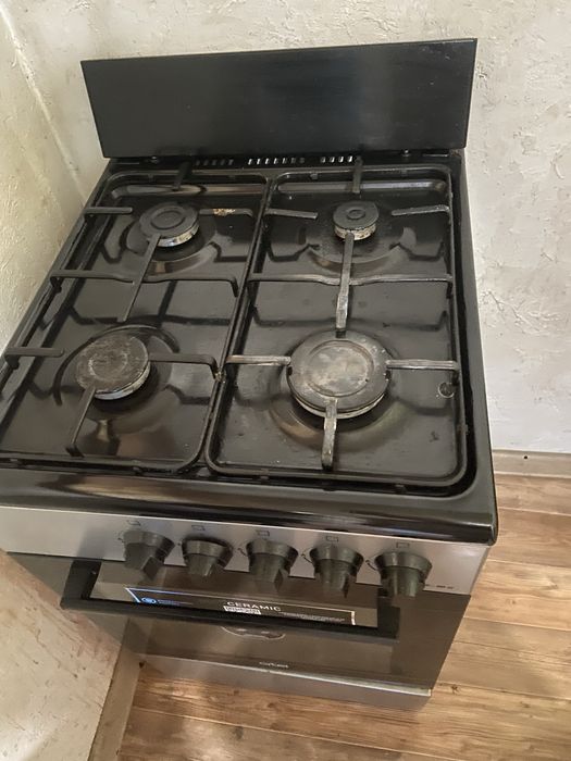 Пррдам газ состояние хорошее новое пользовалась только год все работае