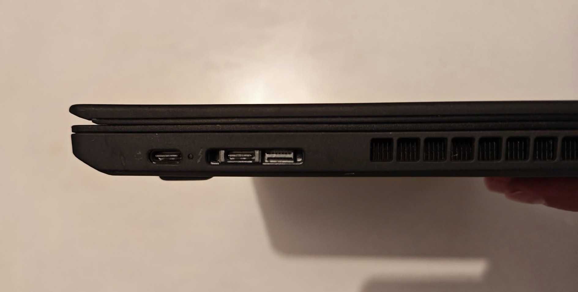 Лаптоп Lenovo T480