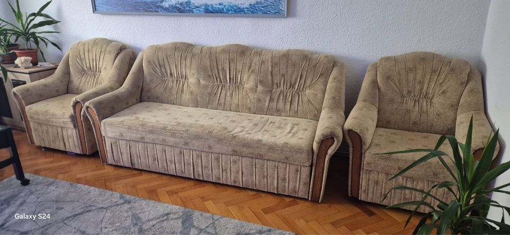 Canapea Extensibila plus 2 Fotolii Vand Urgent