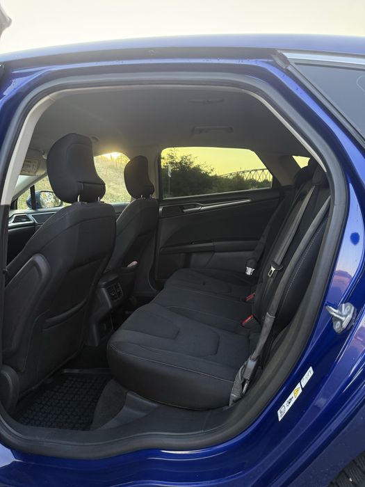 Ford Mondeo Titanium, Mk 5, Euro 6, anul 2015