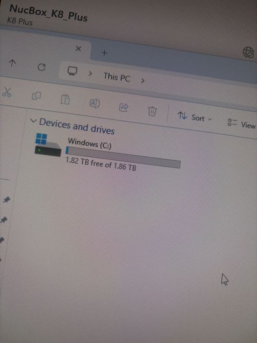 Mini pc GMKtek NucBox K8 plus ryzen 7 8845HS 32gb 2tb radeon 760m