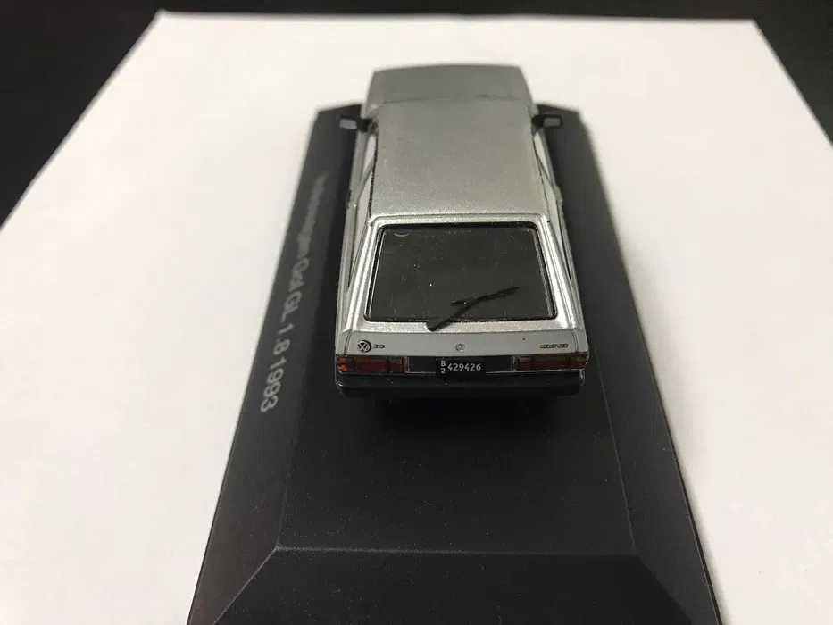 Macheta Machete  auto Volkswagen VW GOLF - Mercedes - Gaz - 1/43