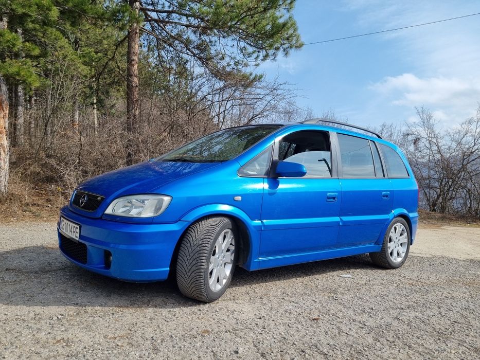 Opel Zafira OPC turbo
