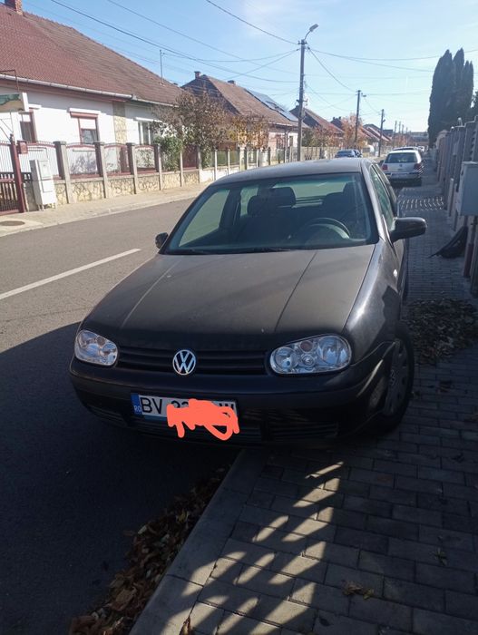 Vând VW Golf IV din 2001