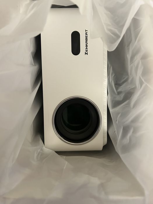 Proiector portabil Zenkabeat