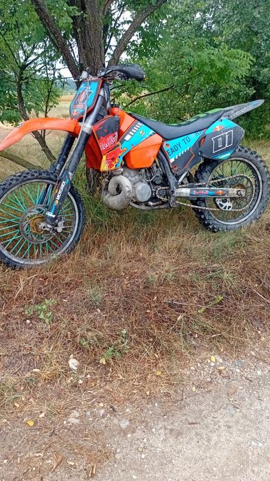 Vând  KTM 125CC 2T