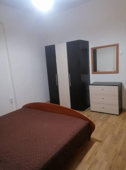 Дава се под наем Тристаен апартамент в Пловдив, Център - 90 кв.м за 500 € - Снимка #4