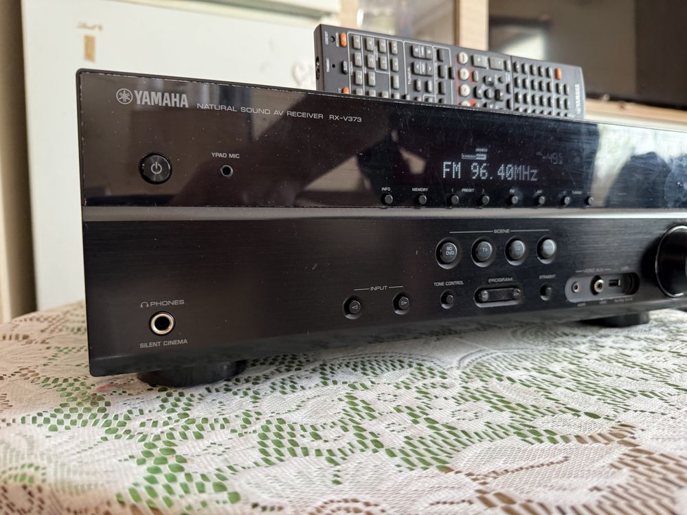 Yamaha RX-V373  resiver