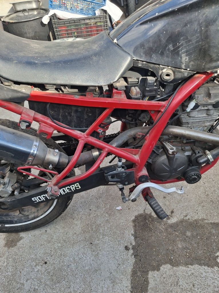 Derbi mulhacen 125 4t
