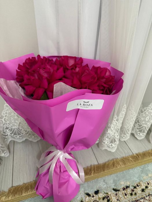 Роза 21 шт свежые по 8 тысячи и 5 тысячи