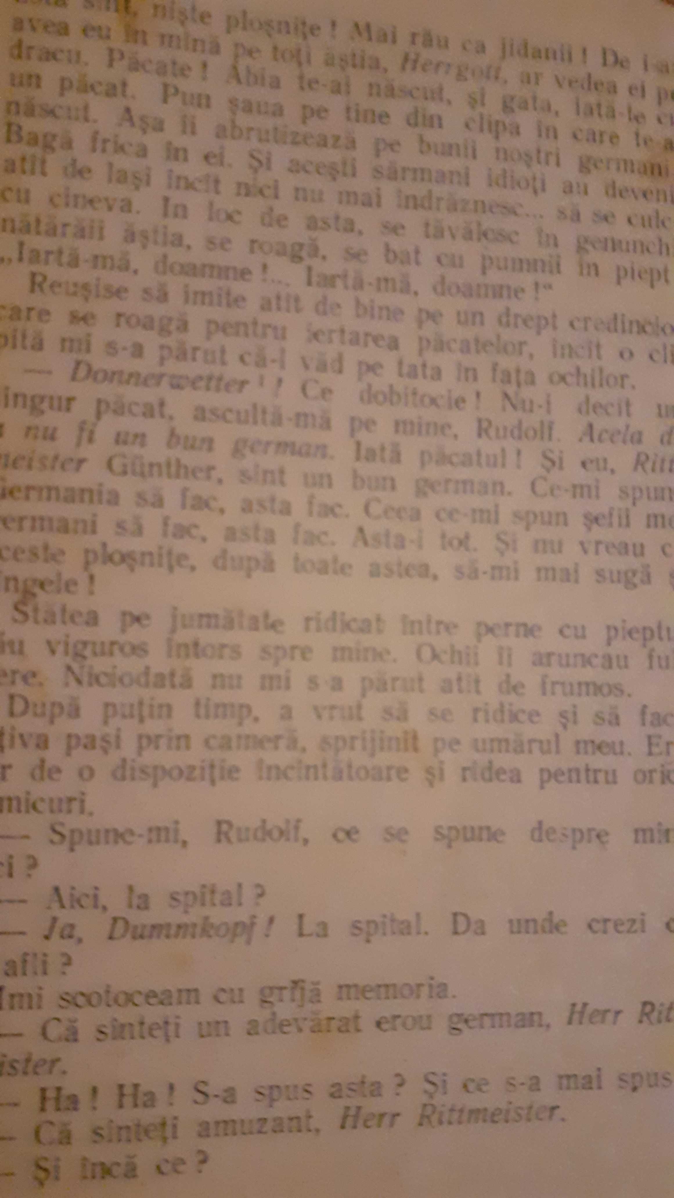 Vând cartea foarte veche Robert Merle Moartea e meseria mea anul 1955