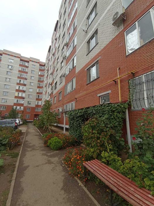 Продам 1 комн. квартиру в Уральске