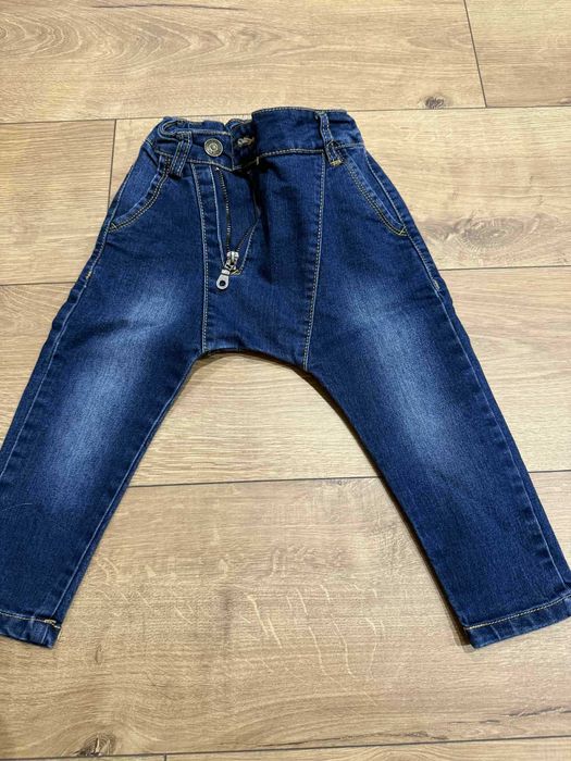 Дънки 12-18 месеца по 10 лв.