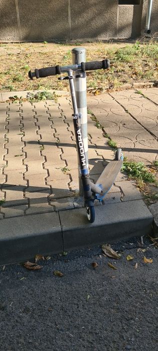 Сгъваема тротинетка Hudora