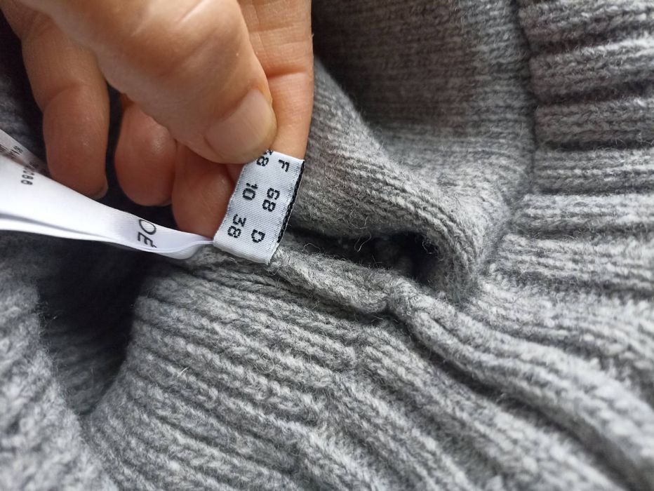 Пуловери See by Chloe ,Massimo Dutti