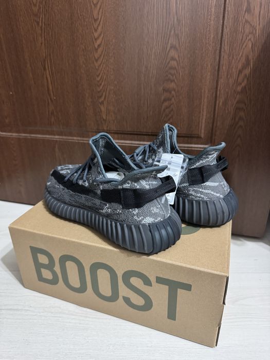 Yeezy 350 Mx Dark Salt