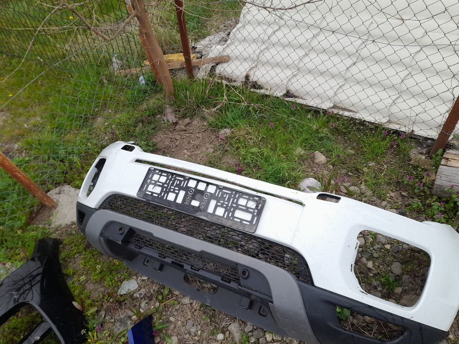 Bara fata modele Range Rover EVOQUE